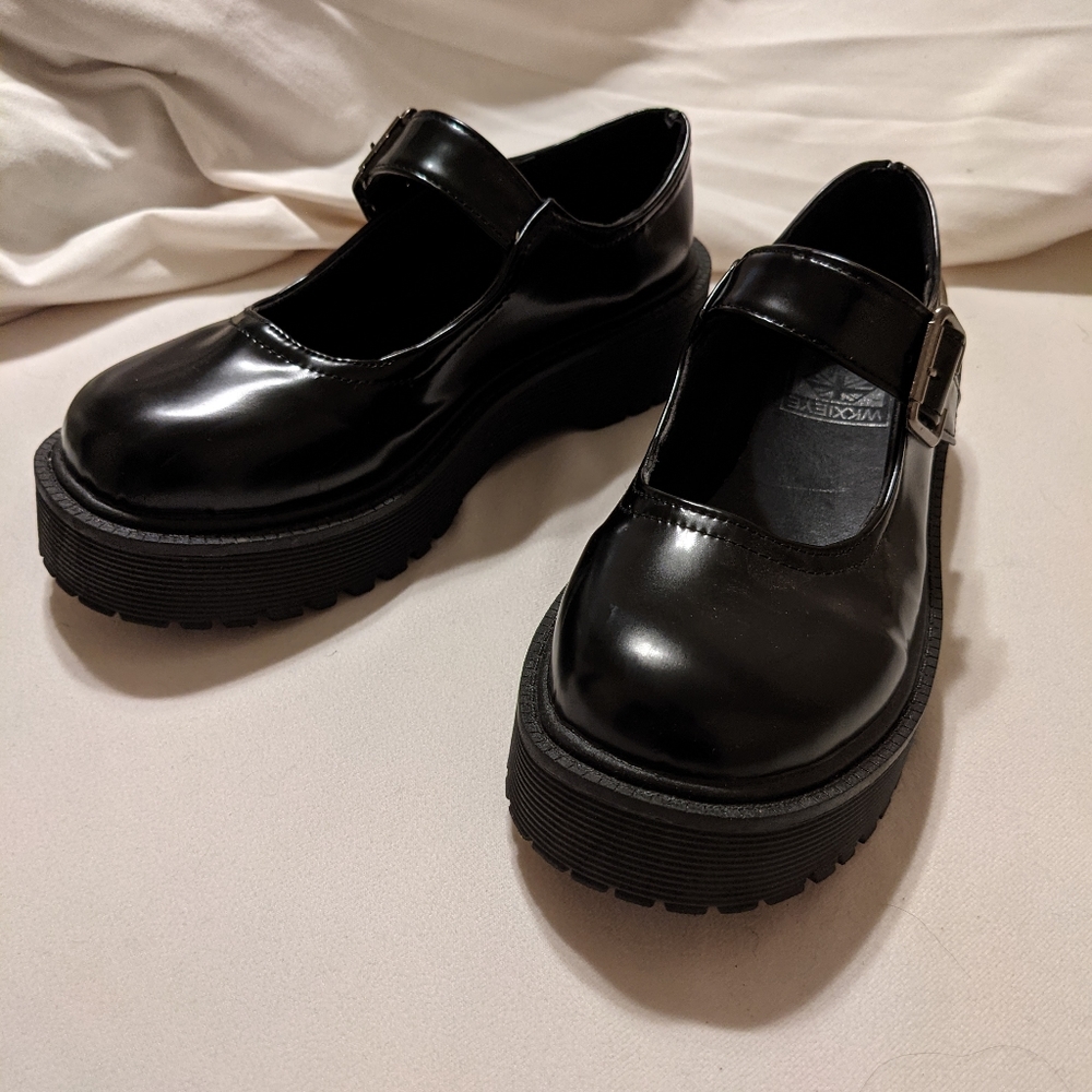 Platform Mary Janes